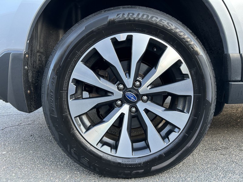 2017 Subaru Outback 2.5i Limited photo
