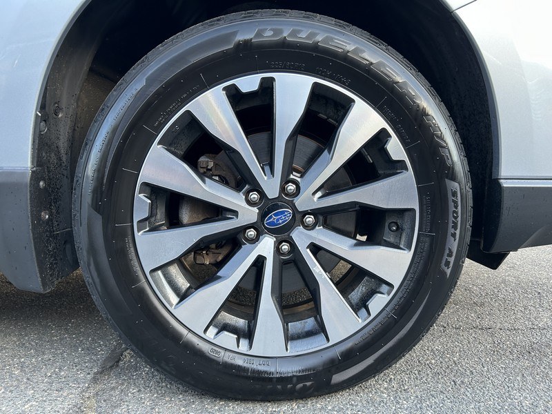2017 Subaru Outback 2.5i Limited photo