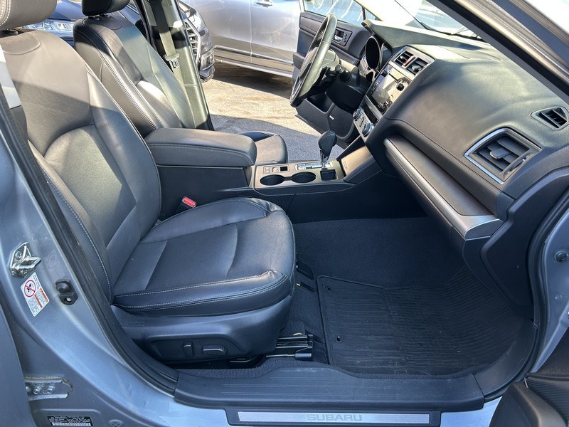2017 Subaru Outback 2.5i Limited photo