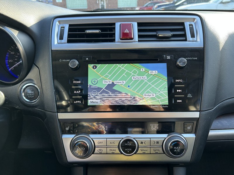 2017 Subaru Outback 2.5i Limited photo