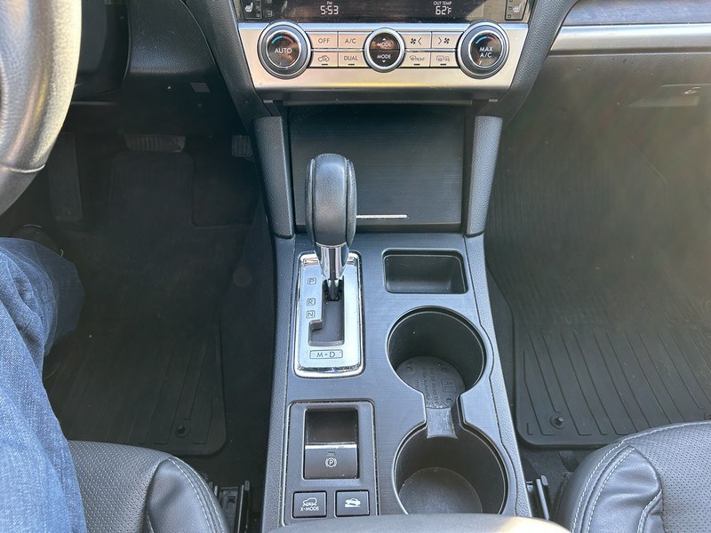 2017 Subaru Outback 2.5i Limited photo