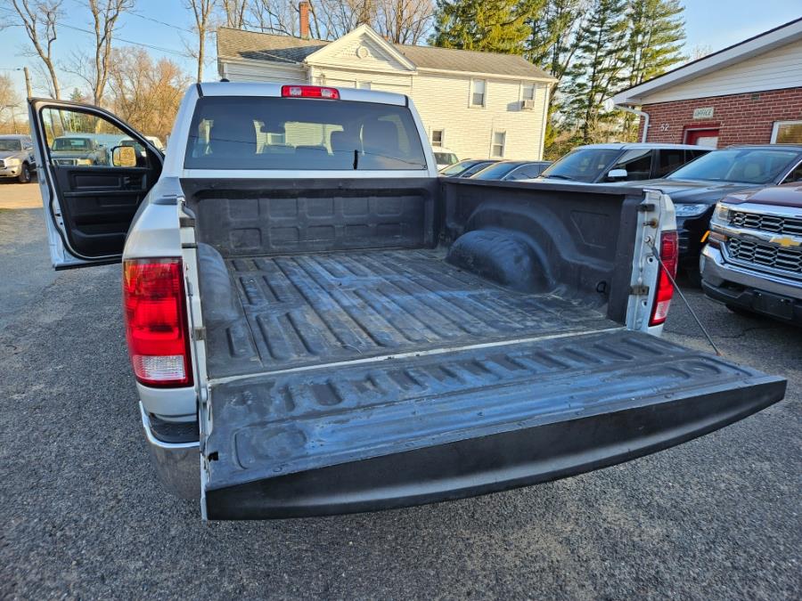 2015 RAM 1500 4WD Crew Cab 149