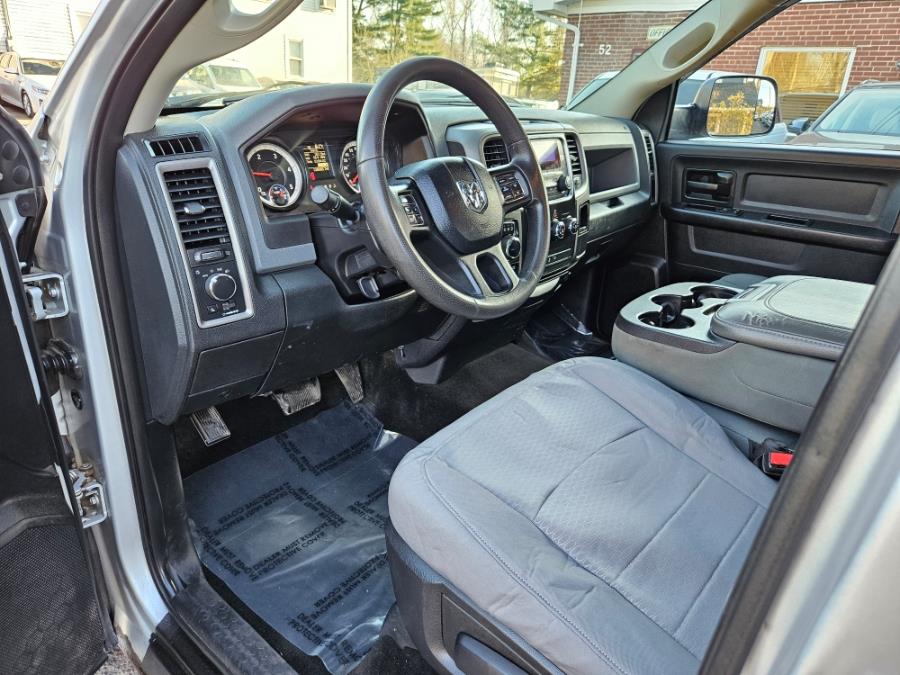 2015 RAM 1500 4WD Crew Cab 149