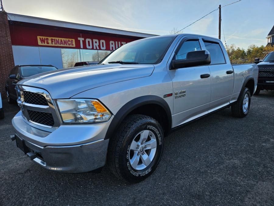 2015 RAM 1500 4WD Crew Cab 149