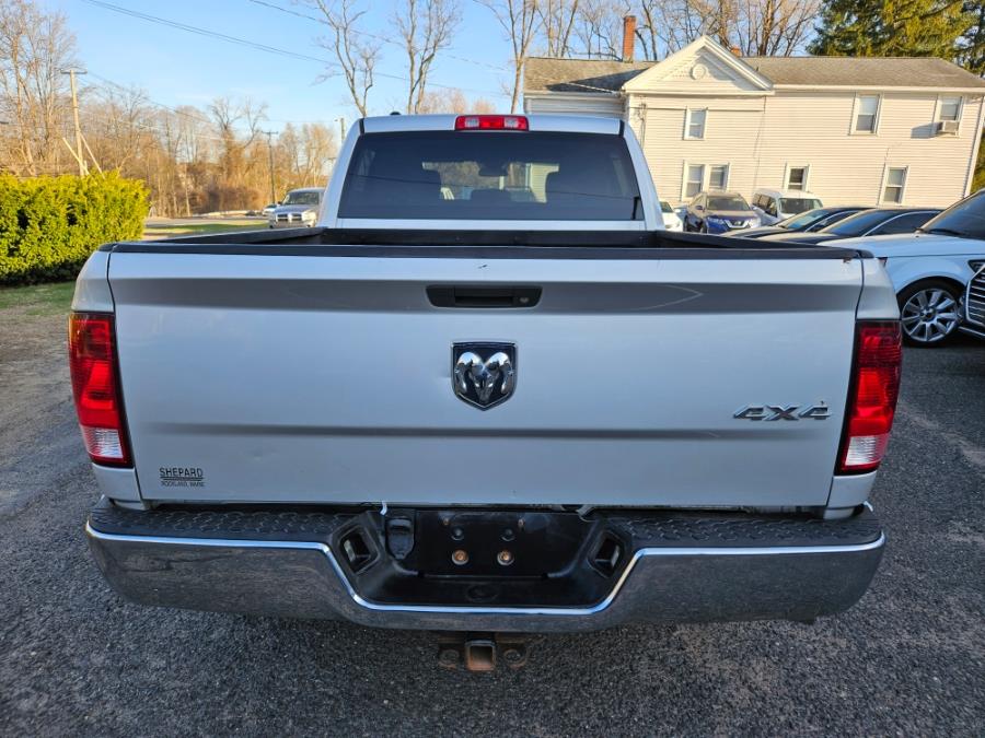 2015 RAM 1500 4WD Crew Cab 149