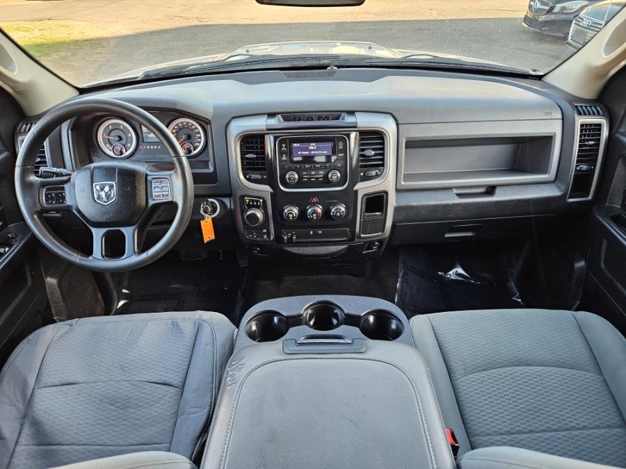 2015 RAM 1500 4WD Crew Cab 149