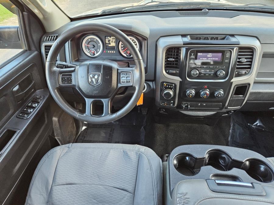 2015 RAM 1500 4WD Crew Cab 149