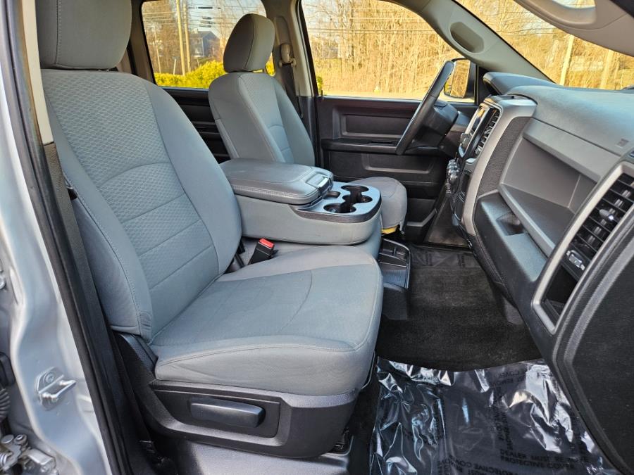 2015 RAM 1500 4WD Crew Cab 149