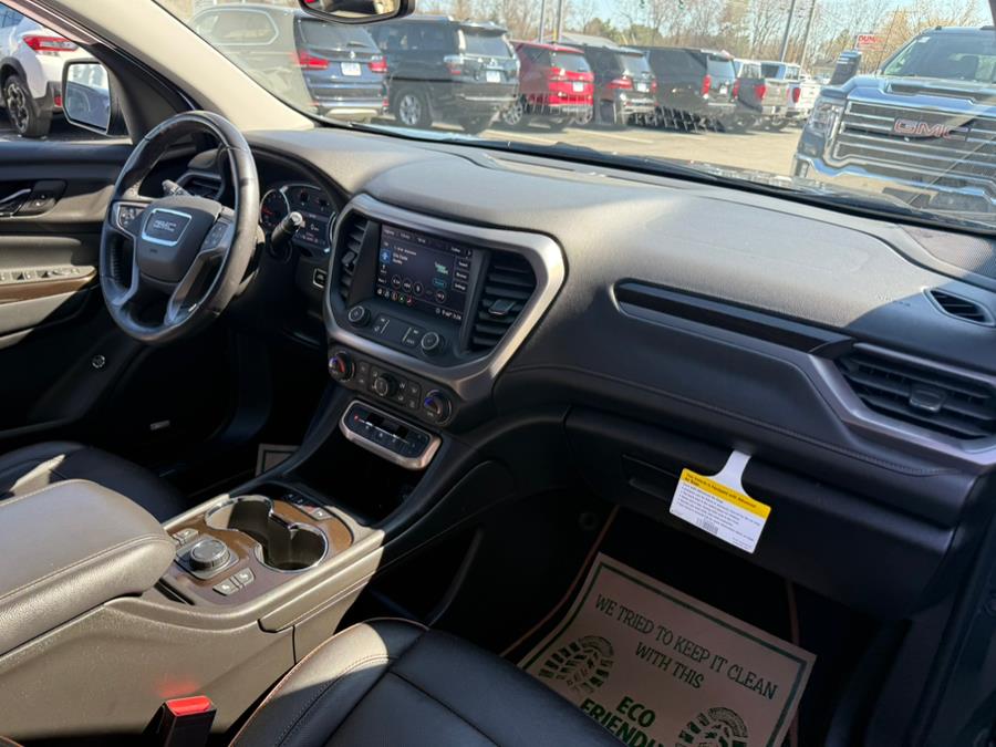2020 GMC Acadia AWD 4dr AT4 photo