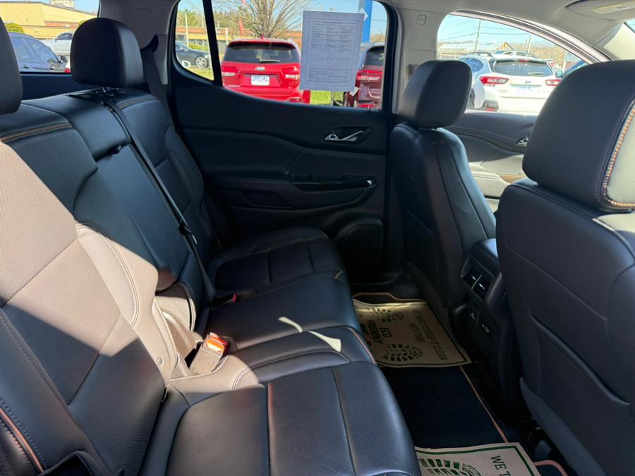 2020 GMC Acadia AWD 4dr AT4 photo
