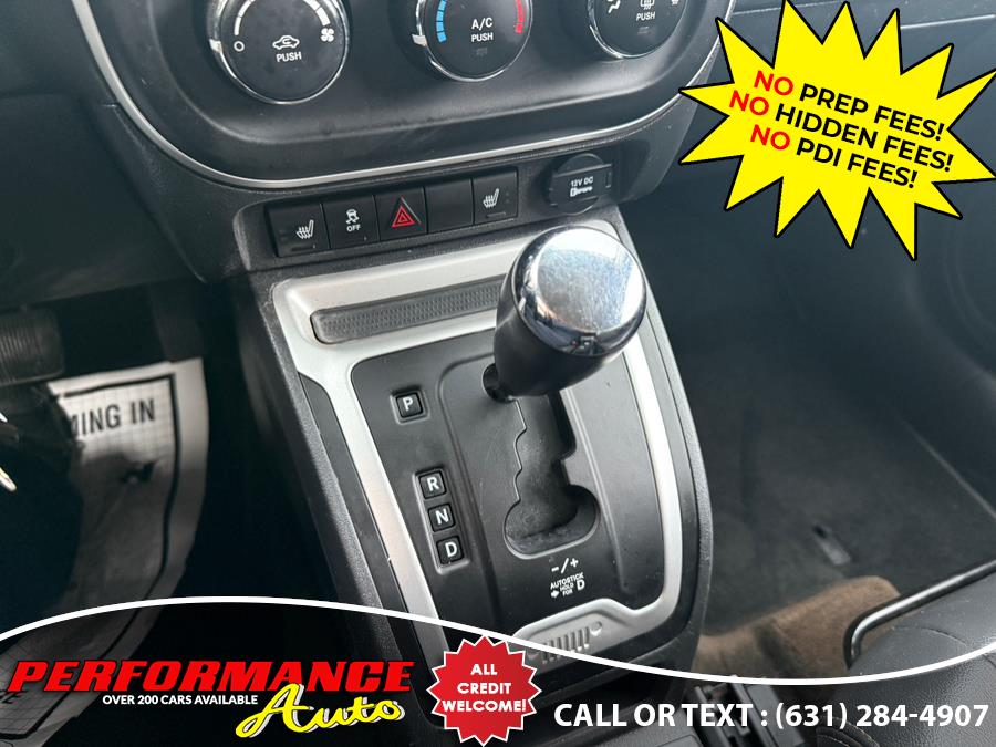 2014 Jeep Compass Latitude photo