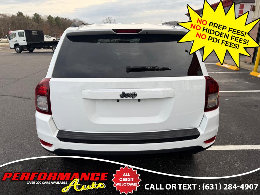2014 Jeep Compass Latitude photo