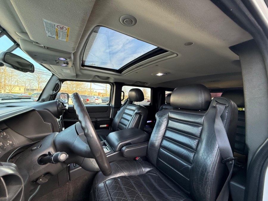 2005 HUMMER H2 photo
