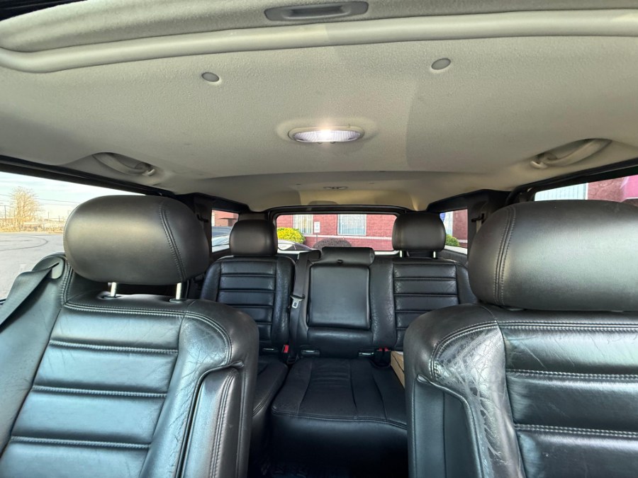 2005 HUMMER H2 photo