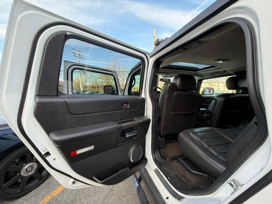 2005 HUMMER H2 photo