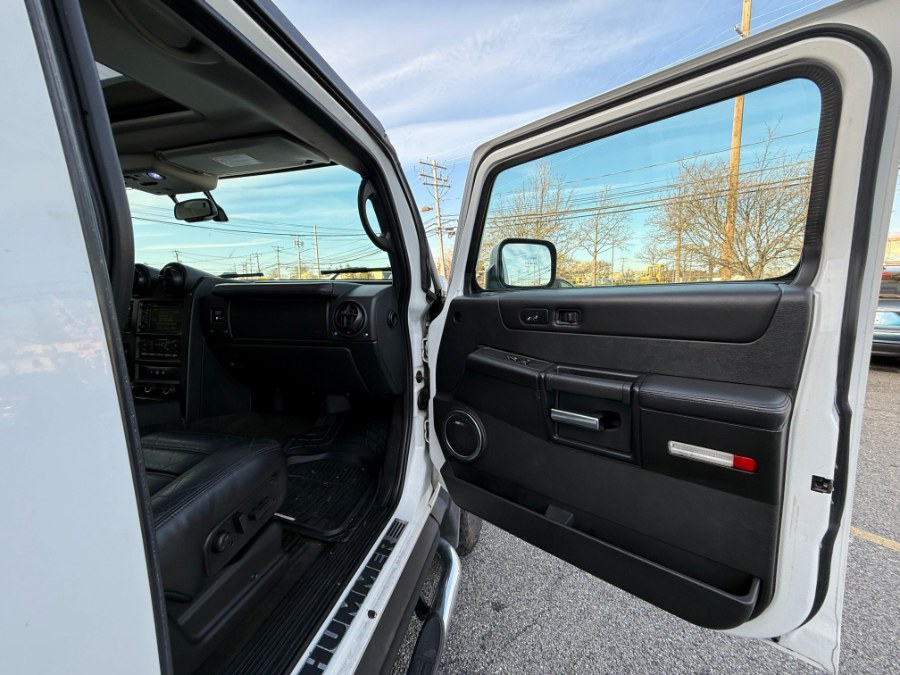 2005 HUMMER H2 photo
