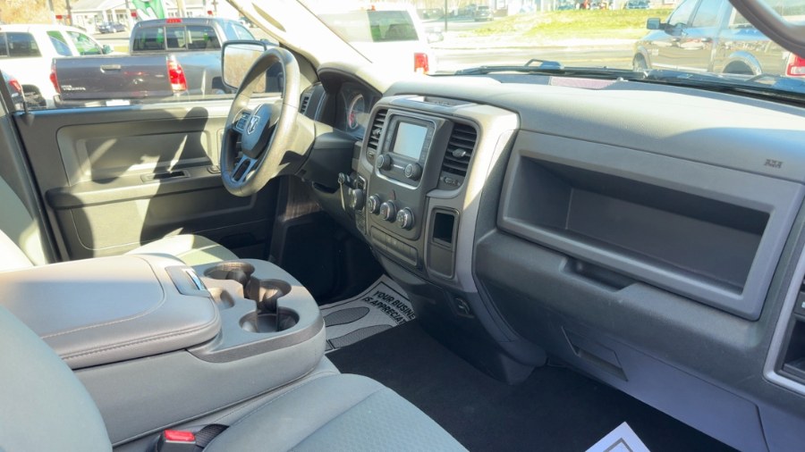 2016 RAM 1500 4WD Quad Cab 140.5