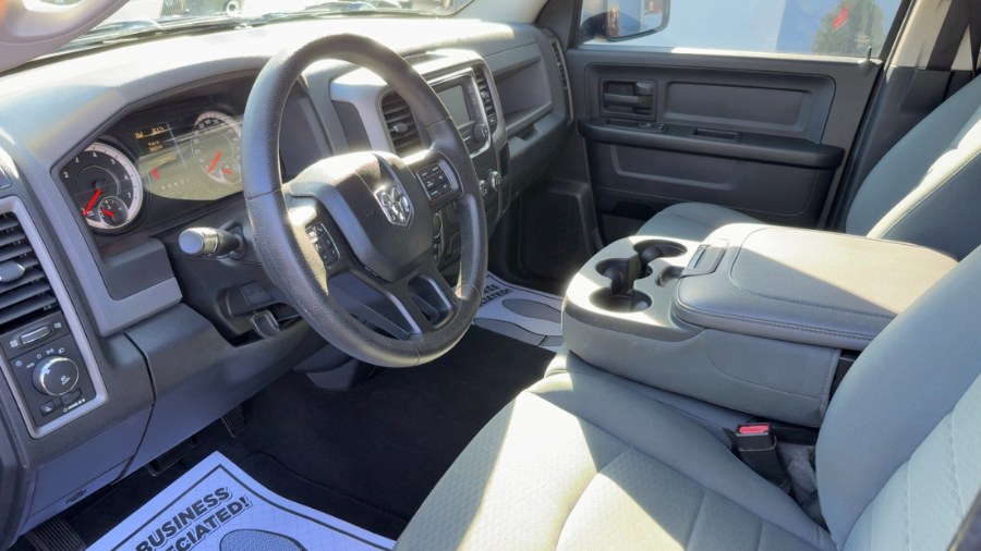 2016 RAM 1500 4WD Quad Cab 140.5