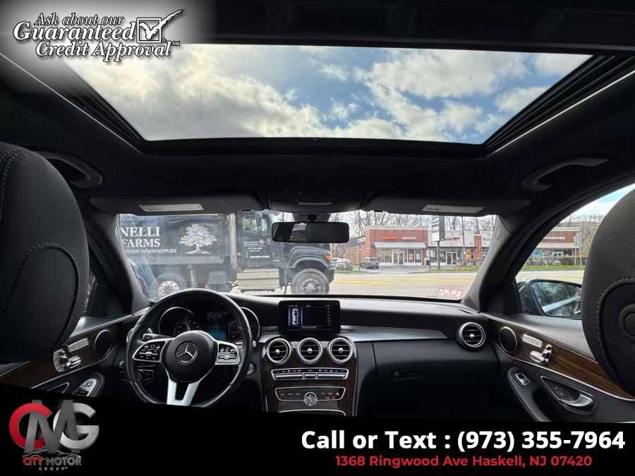 2019 Mercedes-Benz C-Class C 300 4MATIC Sedan 4D photo