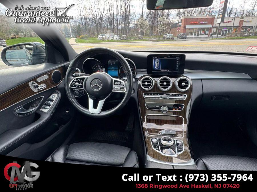 2019 Mercedes-Benz C-Class C 300 4MATIC Sedan 4D photo
