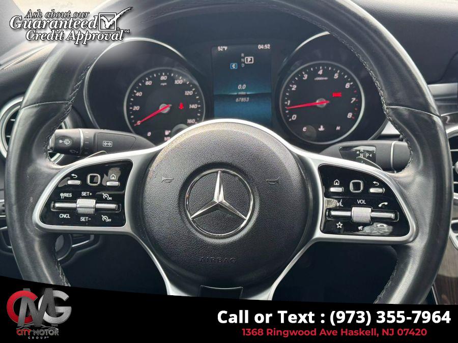 2019 Mercedes-Benz C-Class C 300 4MATIC Sedan 4D photo