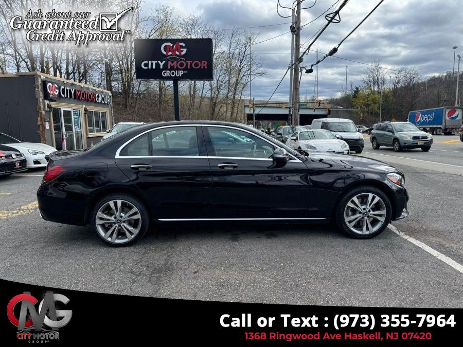2019 Mercedes-Benz C-Class C 300 4MATIC Sedan 4D photo