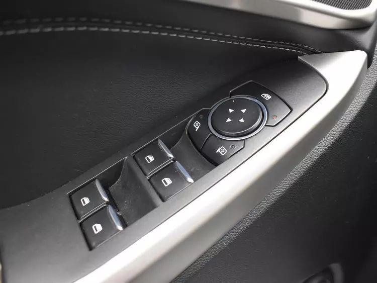 2023 Ford Explorer XLT Sport Utility 4D photo