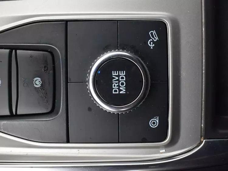 2023 Ford Explorer XLT Sport Utility 4D photo