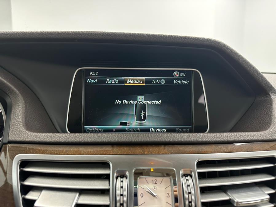 2016 Mercedes-Benz E-Class 4dr Sdn E 350 Luxury 4MATIC photo