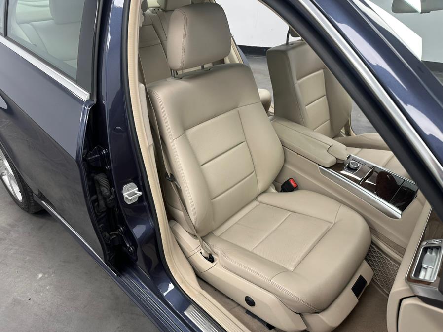 2016 Mercedes-Benz E-Class 4dr Sdn E 350 Luxury 4MATIC photo