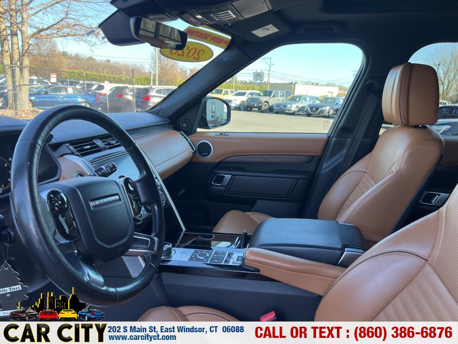 2020 Land Rover Discovery HSE Luxury V6 Supercharged photo