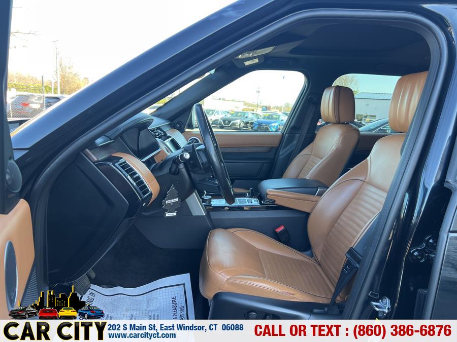 2020 Land Rover Discovery HSE Luxury V6 Supercharged photo