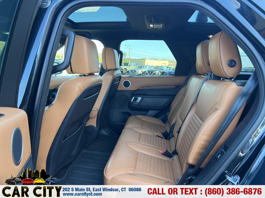 2020 Land Rover Discovery HSE Luxury V6 Supercharged photo