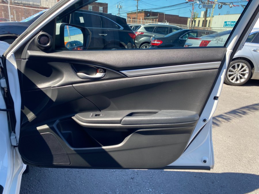 2019 Honda CIVIC SEDAN Sport CVT photo