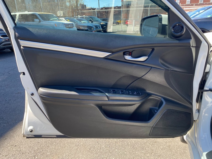 2019 Honda CIVIC SEDAN Sport CVT photo