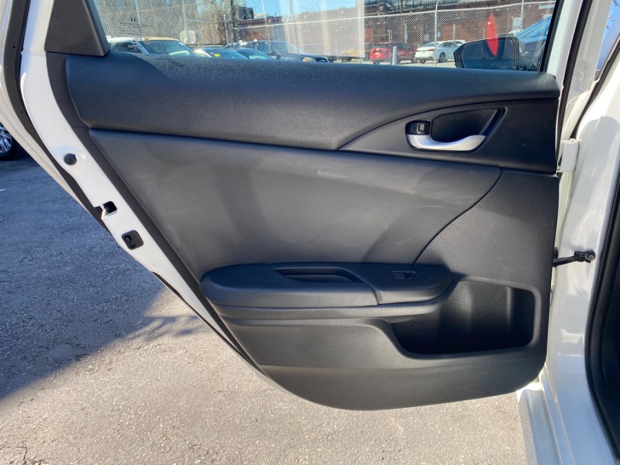 2019 Honda CIVIC SEDAN Sport CVT photo