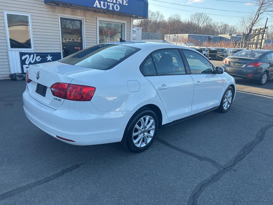 2011 Volkswagen Jetta SE PZEV photo