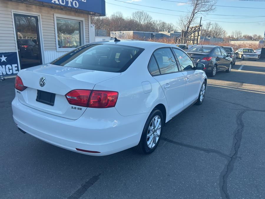 2011 Volkswagen Jetta SE PZEV photo