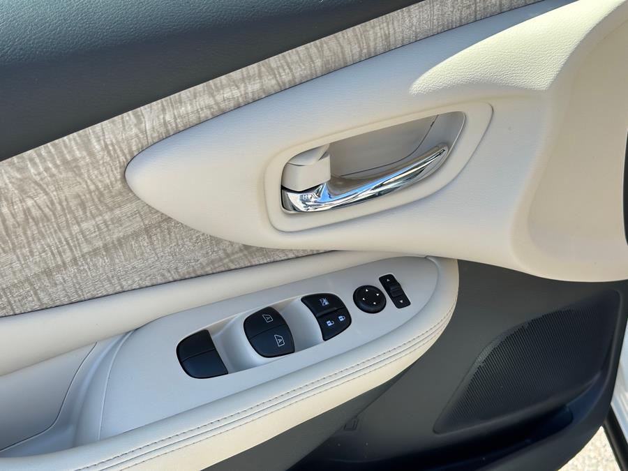 2024 Nissan Murano AWD SV photo