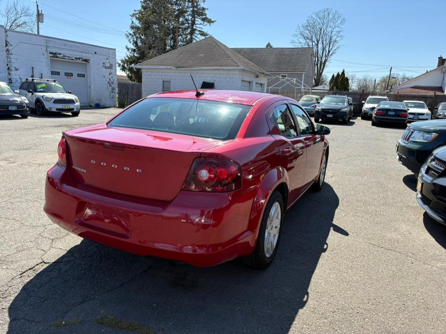 2014 Dodge Avenger SE photo
