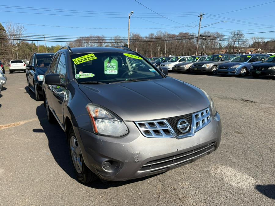 2014 Nissan Rogue Select S photo