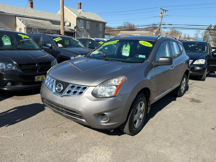 2014 Nissan Rogue Select S photo