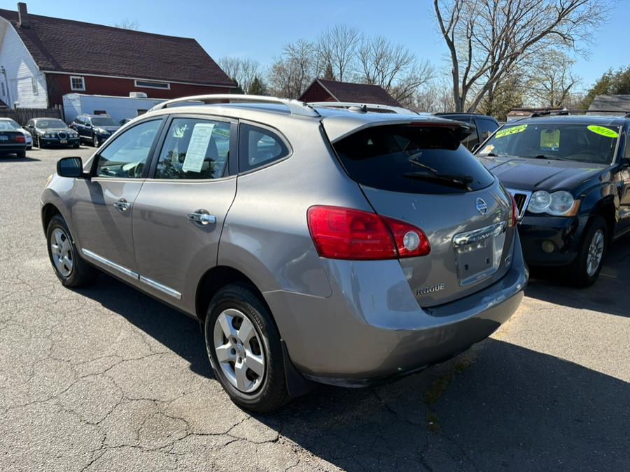 2014 Nissan Rogue Select S photo