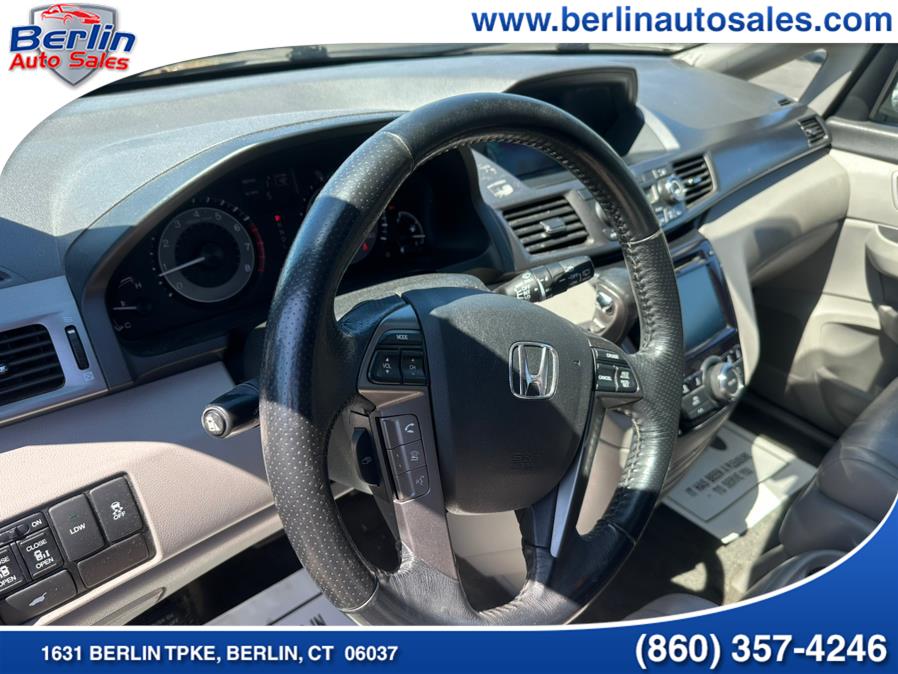 2014 Honda Odyssey EX-L photo
