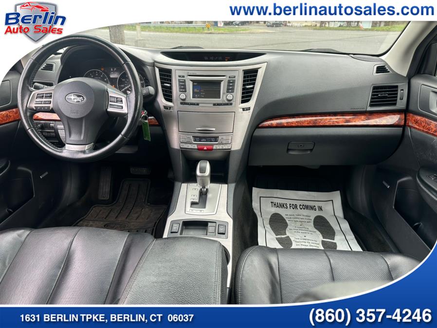 2012 Subaru Outback 2.5i Limited photo
