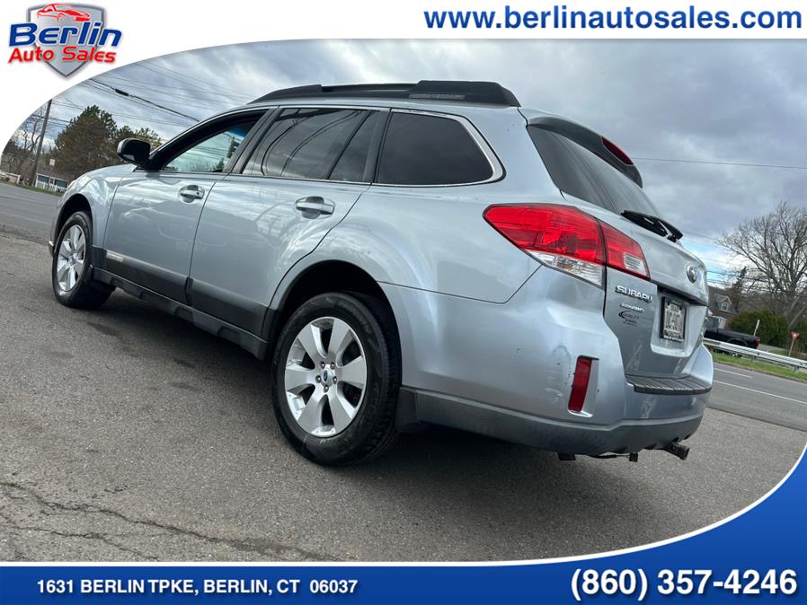 2012 Subaru Outback 2.5i Limited photo