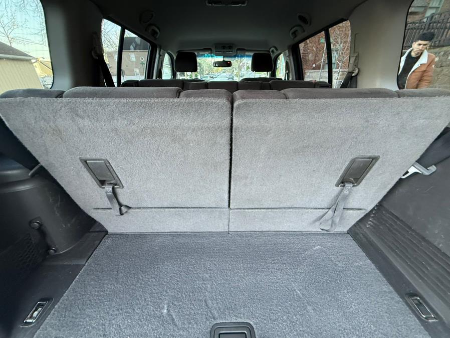 2011 Nissan Pathfinder S photo