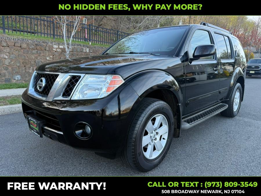 2011 Nissan Pathfinder S photo