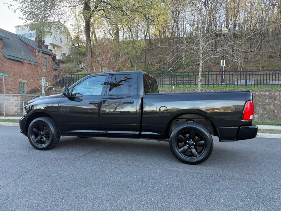 2017 RAM 1500 Express 4x4 Quad Cab 6''4