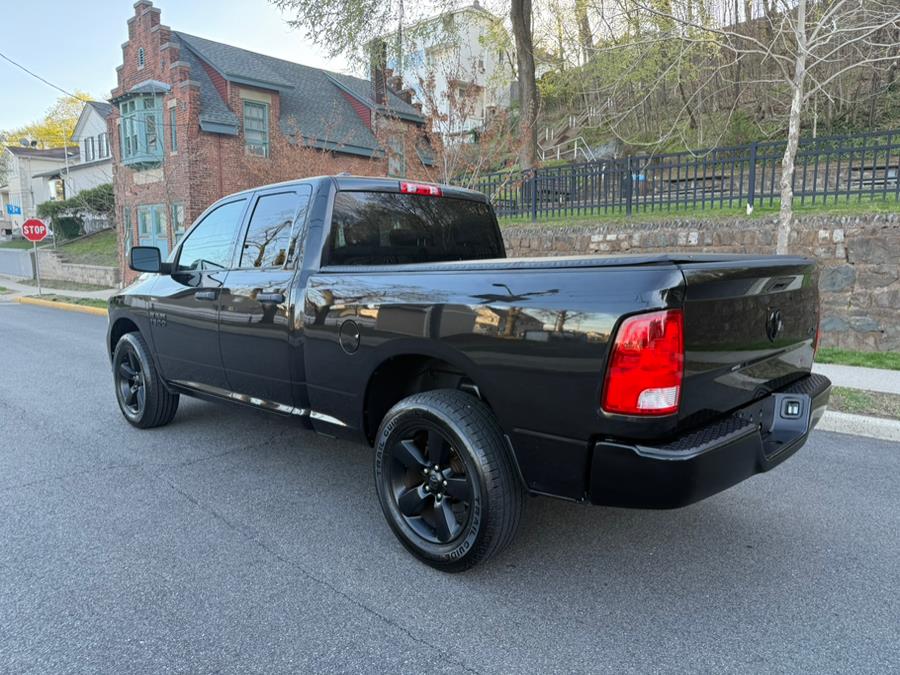 2017 RAM 1500 Express 4x4 Quad Cab 6''4